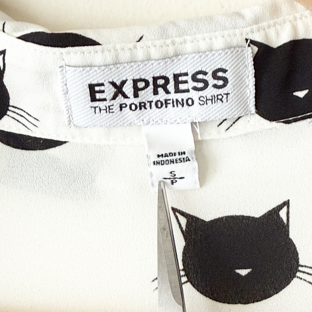 Express Portofino Button Down Blouse Ivory Black Cat Rare Print Size Small - Picture 5 of 14